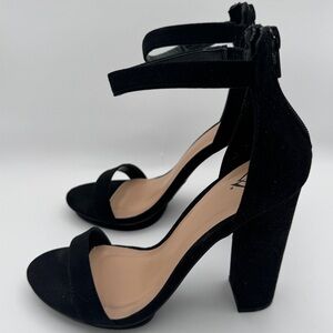 Windsor Black Platform Heels